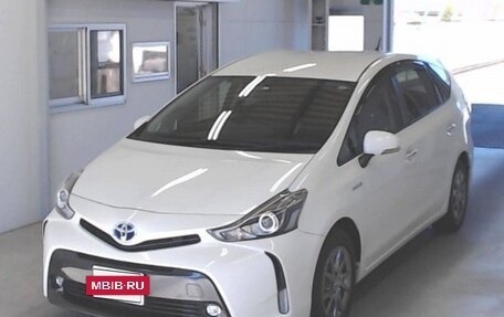 Toyota Prius Alpha I (ZVW40/41), 2017 год, 1 200 000 рублей, 7 фотография