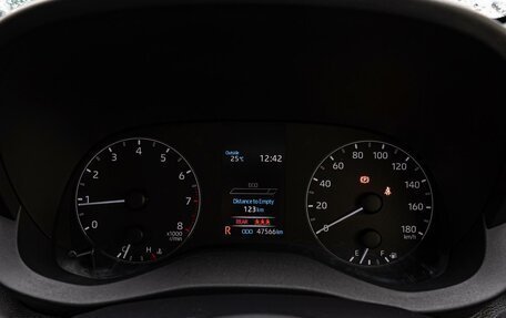 Toyota Yaris, 2020 год, 1 240 000 рублей, 14 фотография