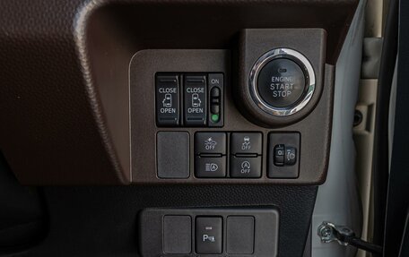 Toyota Tank I, 2019 год, 1 095 000 рублей, 20 фотография