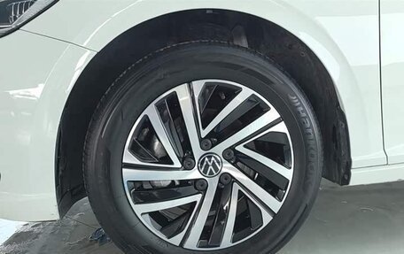 Volkswagen Lavida, 2022 год, 1 005 000 рублей, 7 фотография