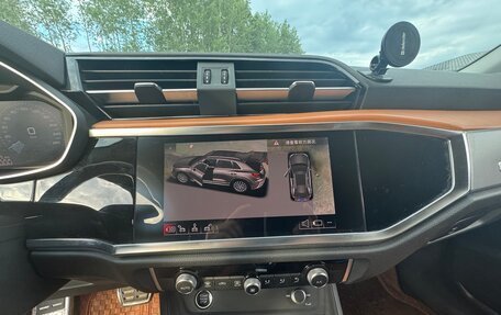 Audi Q3, 2021 год, 3 990 000 рублей, 14 фотография