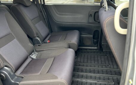 Nissan Serena III, 2007 год, 980 000 рублей, 10 фотография