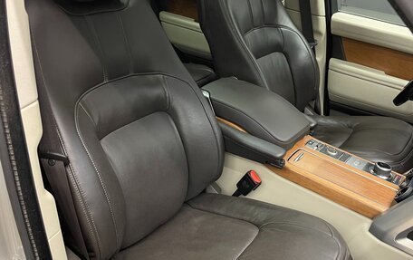 Land Rover Range Rover IV рестайлинг, 2018 год, 6 800 000 рублей, 20 фотография