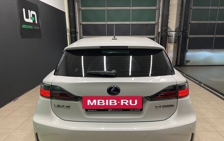 Lexus CT I рестайлинг, 2011 год, 1 800 000 рублей, 5 фотография