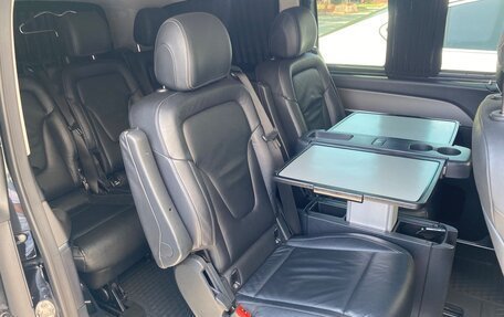 Mercedes-Benz V-Класс, 2014 год, 3 100 000 рублей, 6 фотография