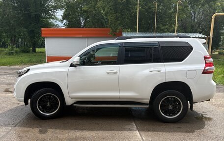 Toyota Land Cruiser Prado 150 рестайлинг 2, 2014 год, 3 650 000 рублей, 4 фотография
