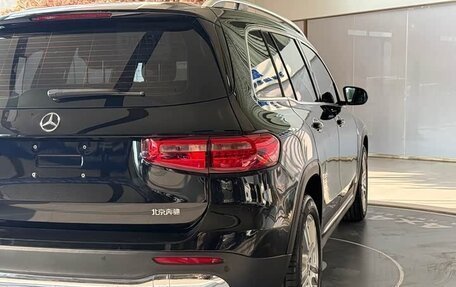 Mercedes-Benz GLB, 2022 год, 2 700 000 рублей, 11 фотография