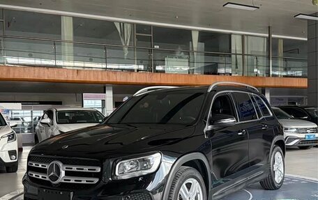 Mercedes-Benz GLB, 2022 год, 2 700 000 рублей, 5 фотография