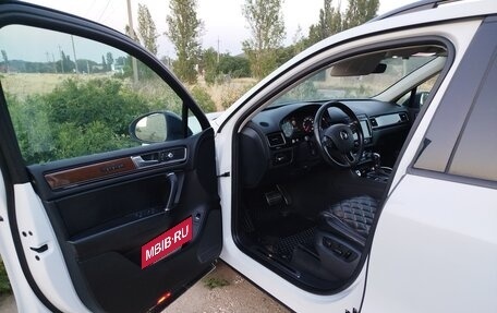 Volkswagen Touareg III, 2017 год, 3 500 000 рублей, 1 фотография