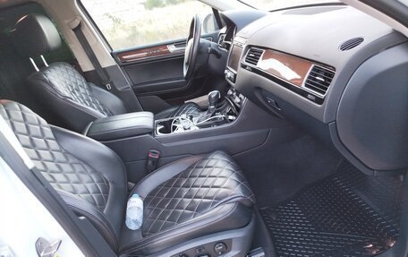 Volkswagen Touareg III, 2017 год, 3 500 000 рублей, 4 фотография