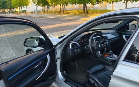 BMW 3 серия, 2018 год, 2 670 000 рублей, 14 фотография