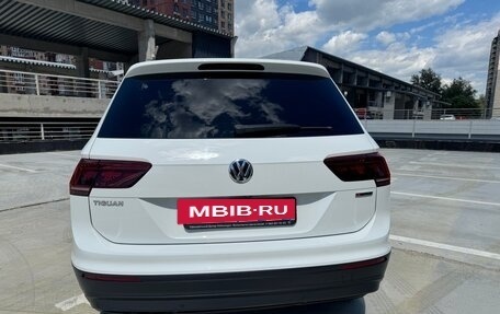 Volkswagen Tiguan II, 2019 год, 2 550 000 рублей, 6 фотография
