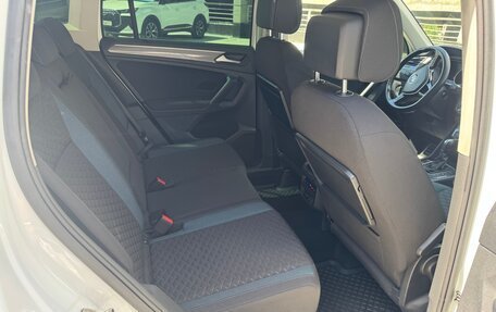 Volkswagen Tiguan II, 2019 год, 2 550 000 рублей, 14 фотография