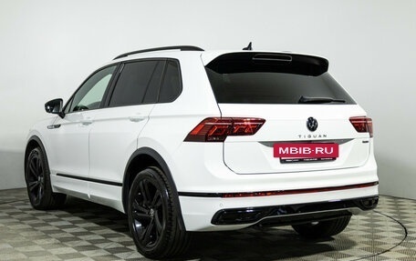 Volkswagen Tiguan II, 2021 год, 2 995 000 рублей, 7 фотография