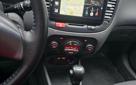 KIA Rio II, 2011 год, 650 000 рублей, 12 фотография