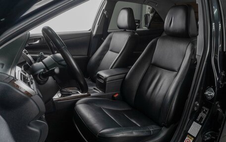 Toyota Camry, 2015 год, 2 269 000 рублей, 10 фотография