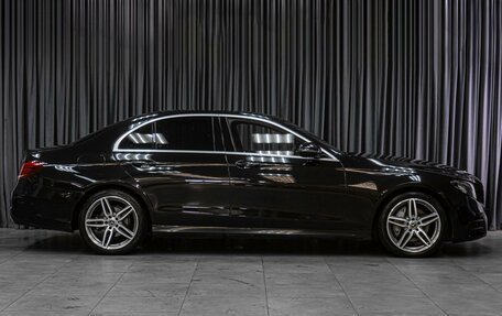 Mercedes-Benz E-Класс, 2017 год, 2 469 000 рублей, 5 фотография