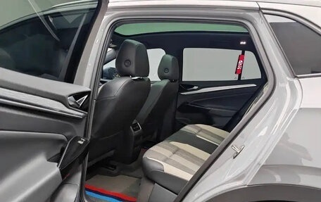Volkswagen ID.4, 2024 год, 3 125 000 рублей, 12 фотография