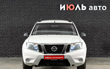 Nissan Terrano III, 2015 год, 960 000 рублей, 2 фотография