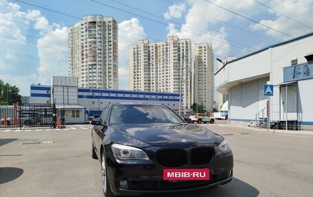 BMW 7 серия, 2012 год, 1 540 000 рублей, 10 фотография
