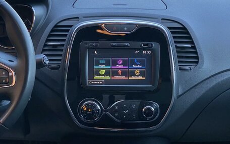 Renault Kaptur I рестайлинг, 2017 год, 1 650 000 рублей, 9 фотография