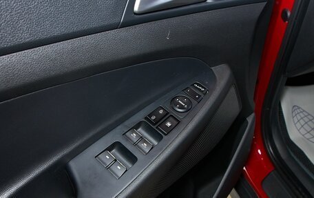 Hyundai Tucson III, 2019 год, 2 199 000 рублей, 13 фотография