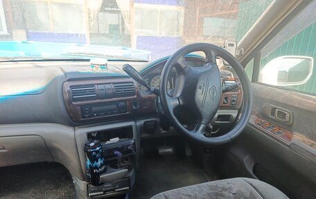 Nissan Rnessa, 1999 год, 450 000 рублей, 6 фотография