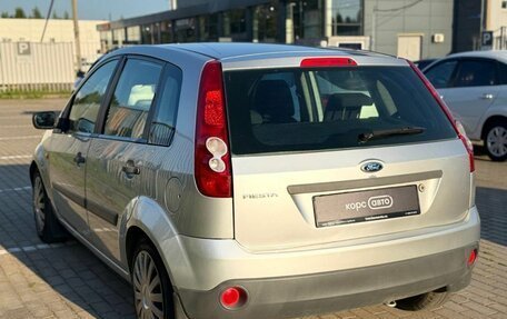 Ford Fiesta, 2006 год, 390 000 рублей, 3 фотография