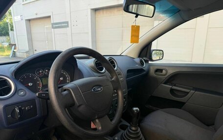 Ford Fiesta, 2006 год, 390 000 рублей, 6 фотография