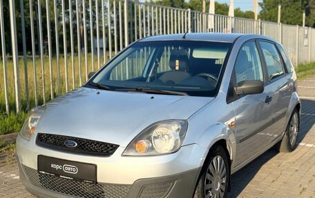 Ford Fiesta, 2006 год, 390 000 рублей, 2 фотография