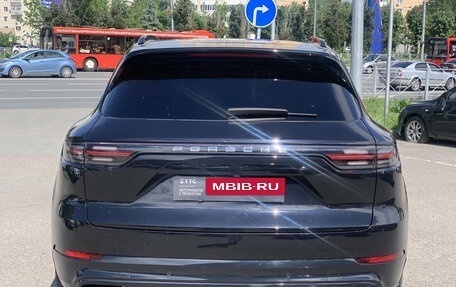 Porsche Cayenne III, 2022 год, 8 990 000 рублей, 7 фотография