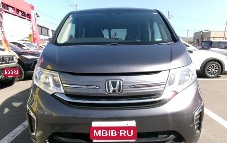 Honda Stepwgn IV, 2020 год, 1 660 000 рублей, 2 фотография