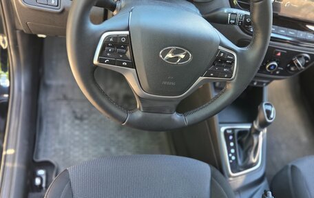 Hyundai Solaris II рестайлинг, 2020 год, 1 650 000 рублей, 2 фотография