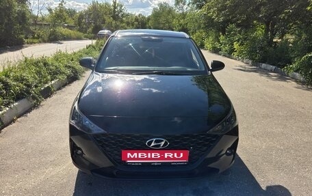 Hyundai Solaris II рестайлинг, 2020 год, 1 650 000 рублей, 4 фотография