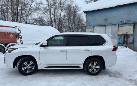 Lexus LX III, 2017 год, 5 500 000 рублей, 5 фотография