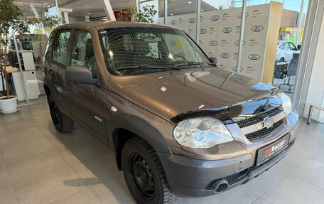 Chevrolet Niva I рестайлинг, 2016 год, 650 000 рублей, 2 фотография