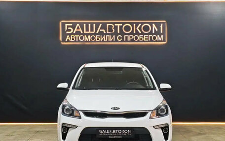 KIA Rio IV, 2019 год, 1 595 000 рублей, 2 фотография