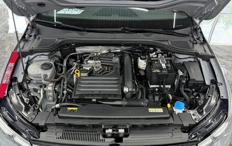Volkswagen Golf VIII, 2022 год, 1 348 000 рублей, 18 фотография