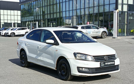 Volkswagen Polo VI (EU Market), 2018 год, 599 000 рублей, 3 фотография