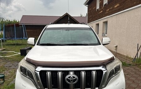 Toyota Land Cruiser Prado 150 рестайлинг 2, 2011 год, 2 400 000 рублей, 1 фотография