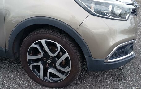 Renault Captur I, 2014 год, 1 065 000 рублей, 25 фотография