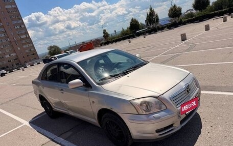 Toyota Avensis III рестайлинг, 2006 год, 385 000 рублей, 3 фотография