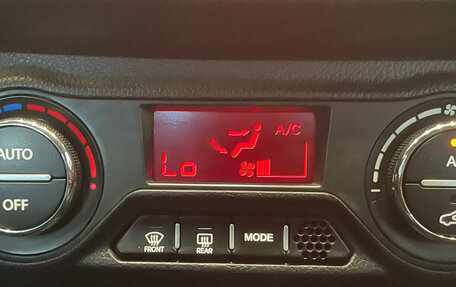KIA Rio III рестайлинг, 2012 год, 890 000 рублей, 20 фотография