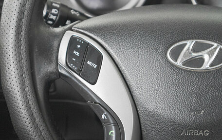 Hyundai Avante, 2011 год, 919 000 рублей, 16 фотография