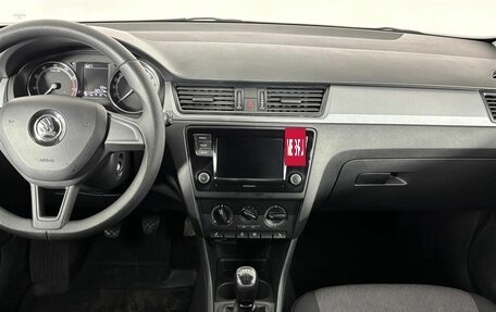 Skoda Rapid I, 2018 год, 1 125 000 рублей, 12 фотография