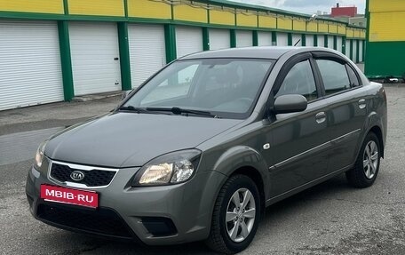 KIA Rio II, 2010 год, 538 000 рублей, 1 фотография