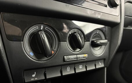Skoda Rapid I, 2018 год, 1 125 000 рублей, 17 фотография