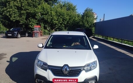 Renault Logan II, 2019 год, 950 000 рублей, 5 фотография