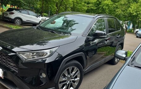 Toyota RAV4, 2020 год, 4 150 000 рублей, 4 фотография