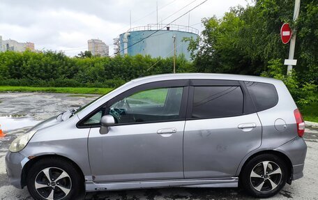 Honda Fit III, 2003 год, 375 000 рублей, 11 фотография